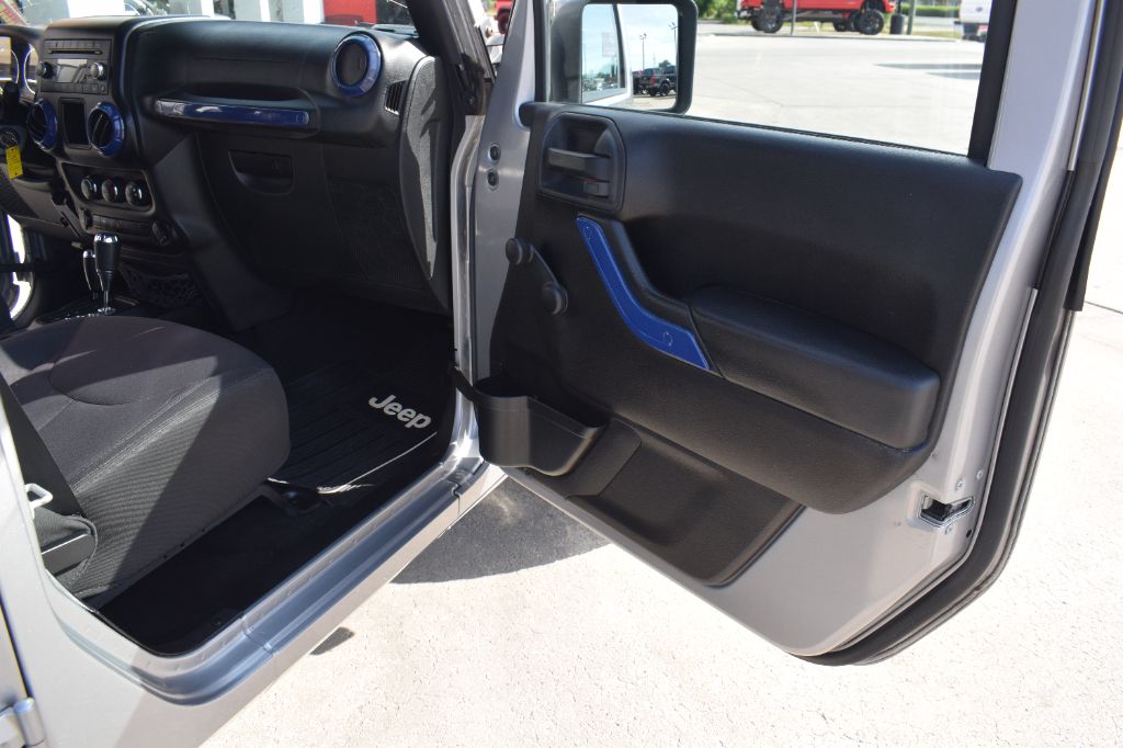2015 Jeep Wrangler - $17,499