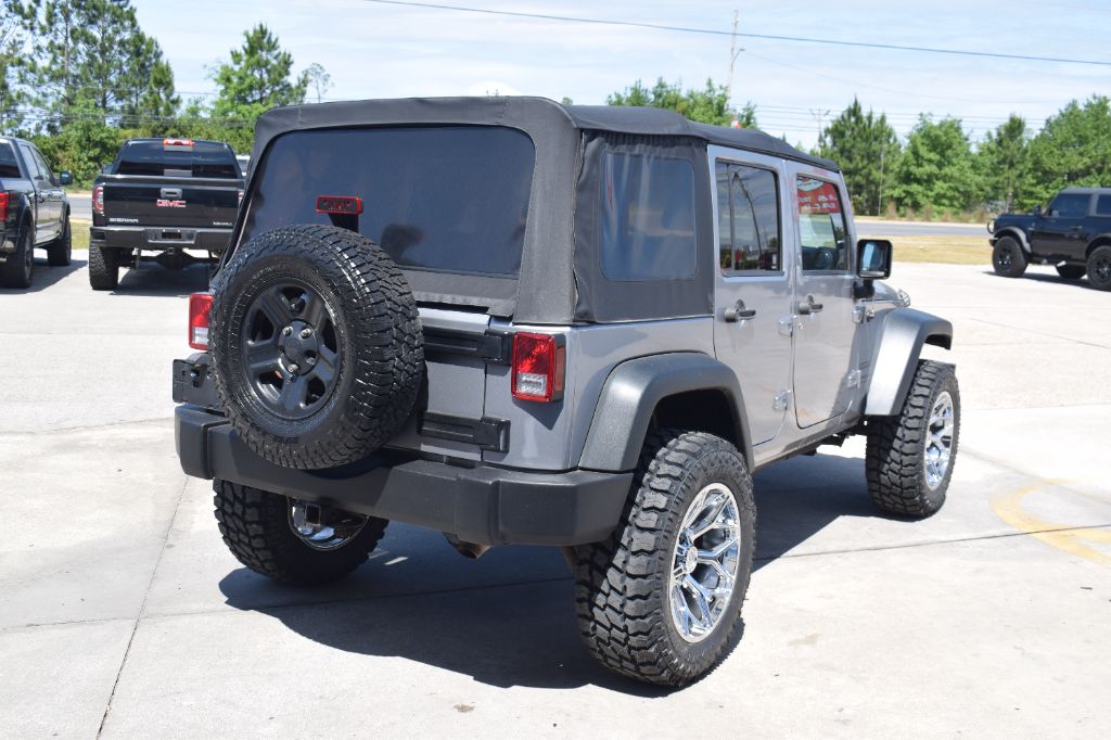 2015 Jeep Wrangler - $17,499