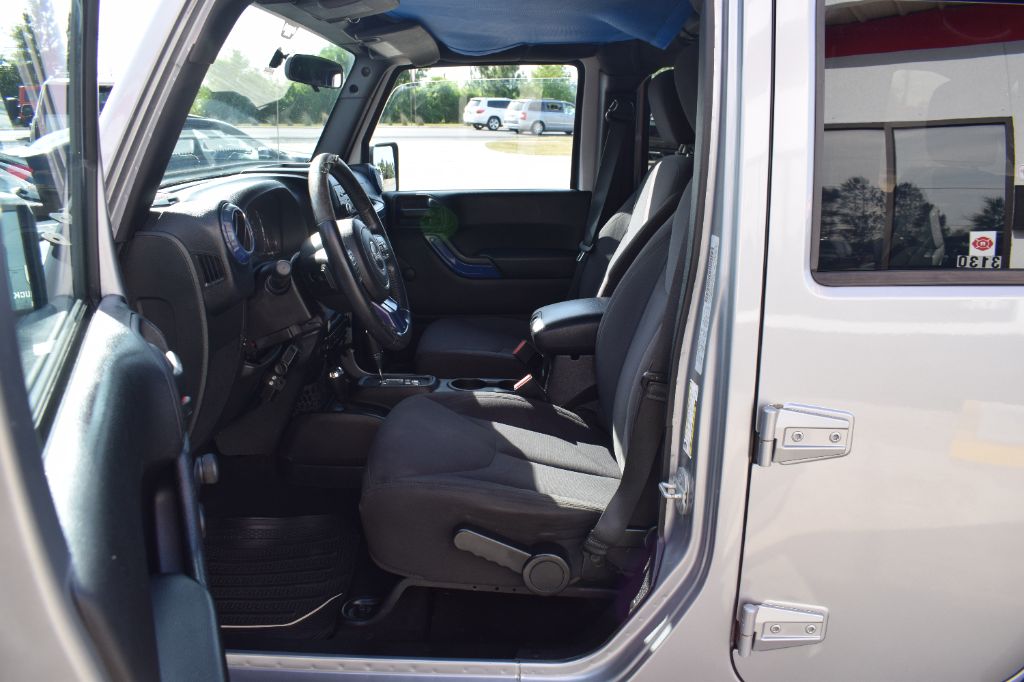 2015 Jeep Wrangler - $17,499