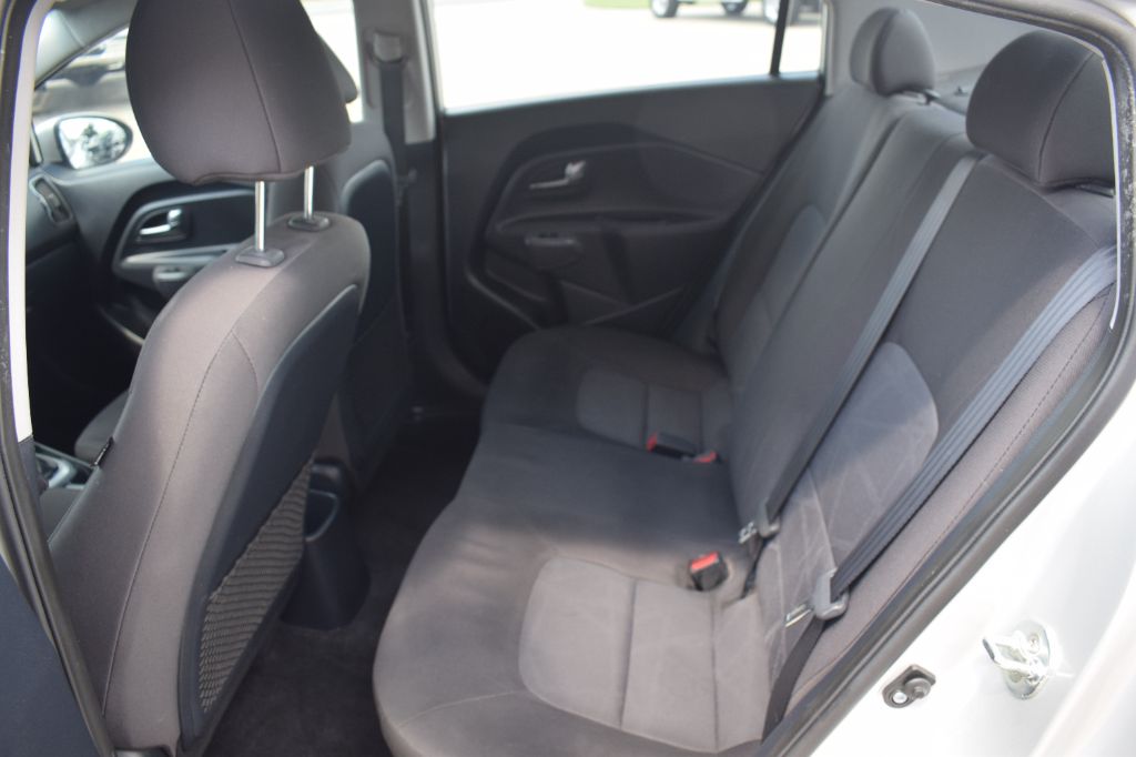 2016 Kia Rio - $11,499