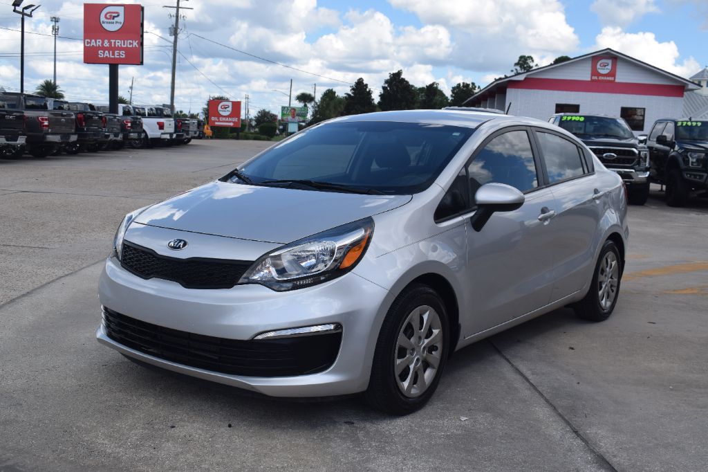 2016 Kia Rio - $11,499