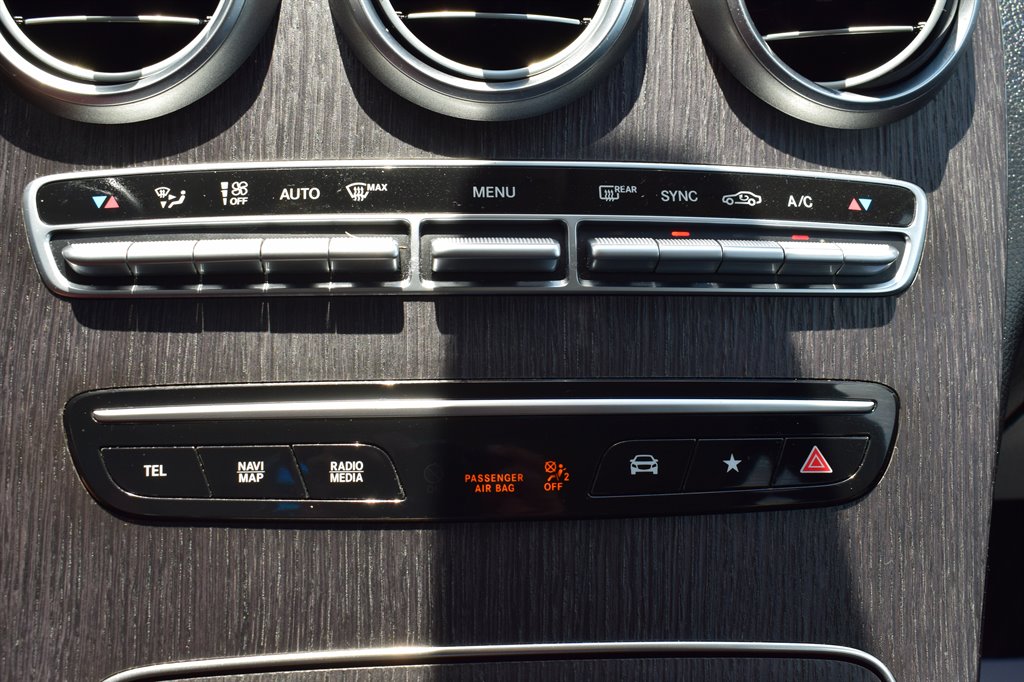 2020 Mercedes-Benz GLC - $18,900