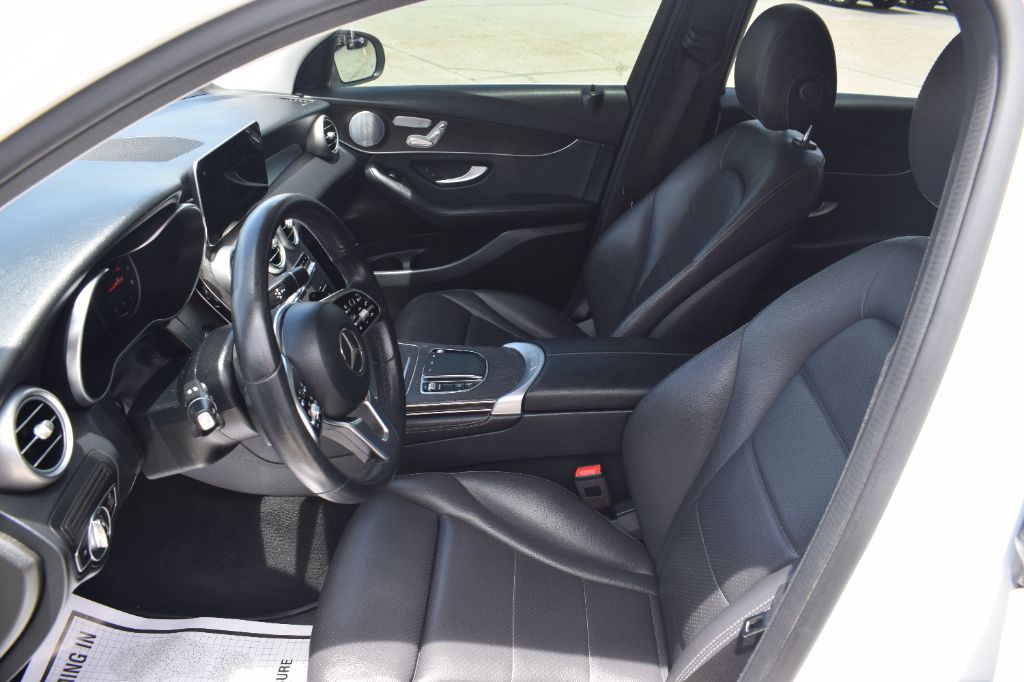 2020 Mercedes-Benz GLC - $18,900