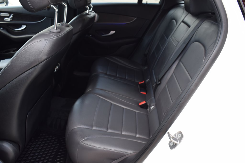 2020 Mercedes-Benz GLC - $18,900