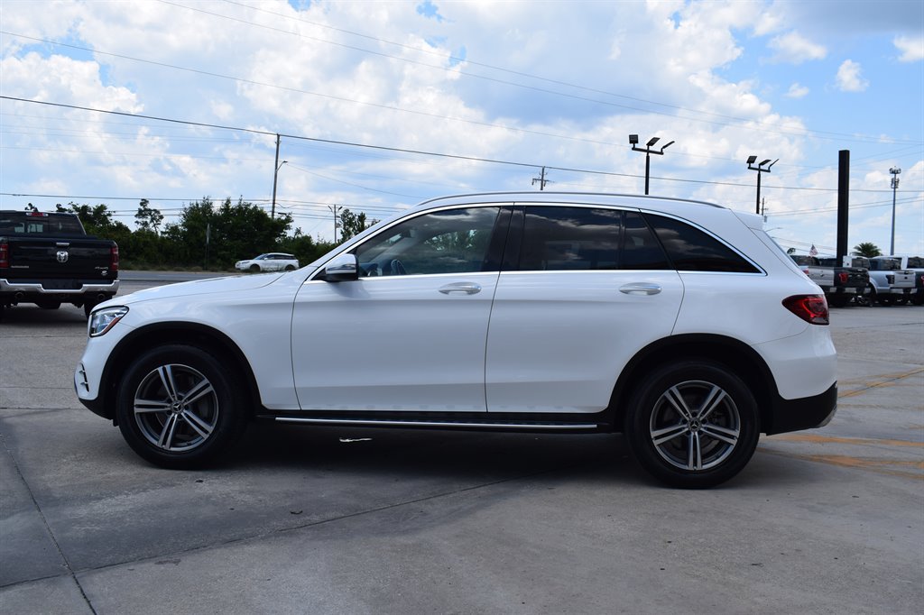 2020 Mercedes-Benz GLC - $18,900