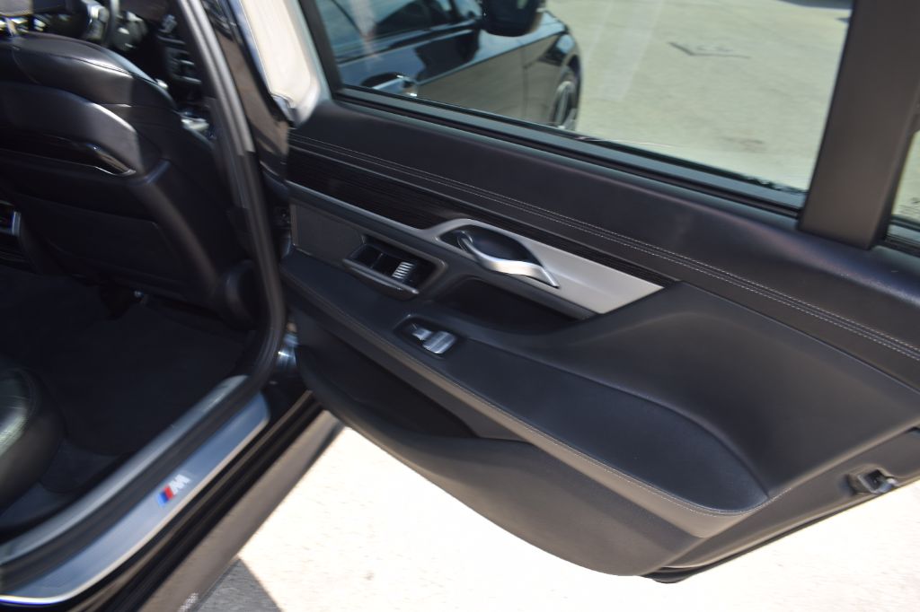 2018 BMW 740i - $14,900