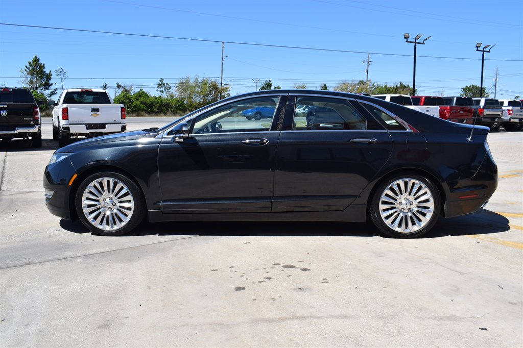 2013 Lincoln MKZ photo