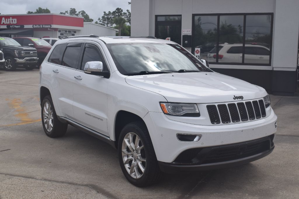 2015 Jeep Cherokee - $10,999