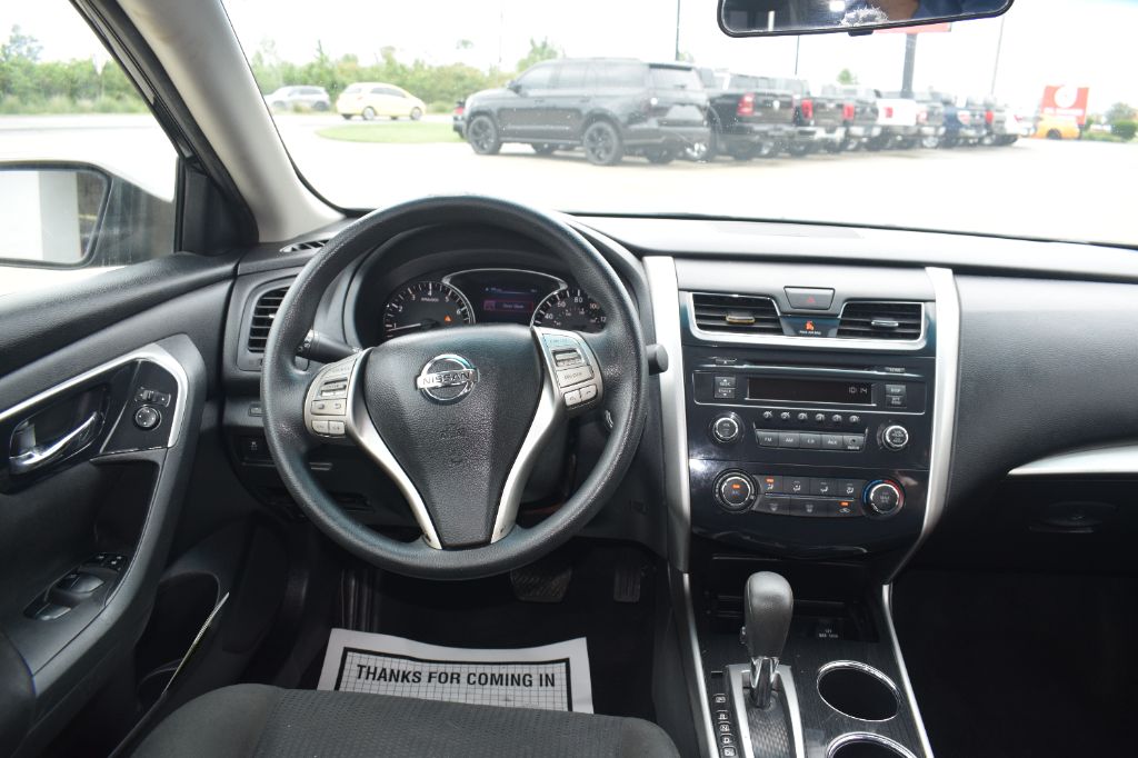 2014 Nissan Altima - $6,299