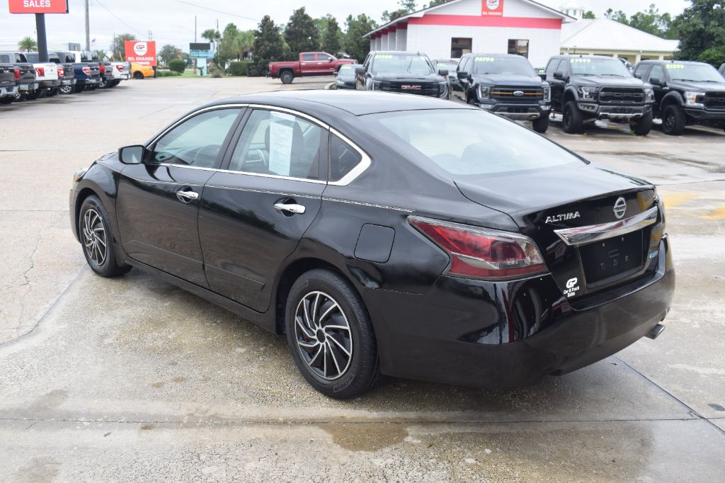2014 Nissan Altima - $6,299