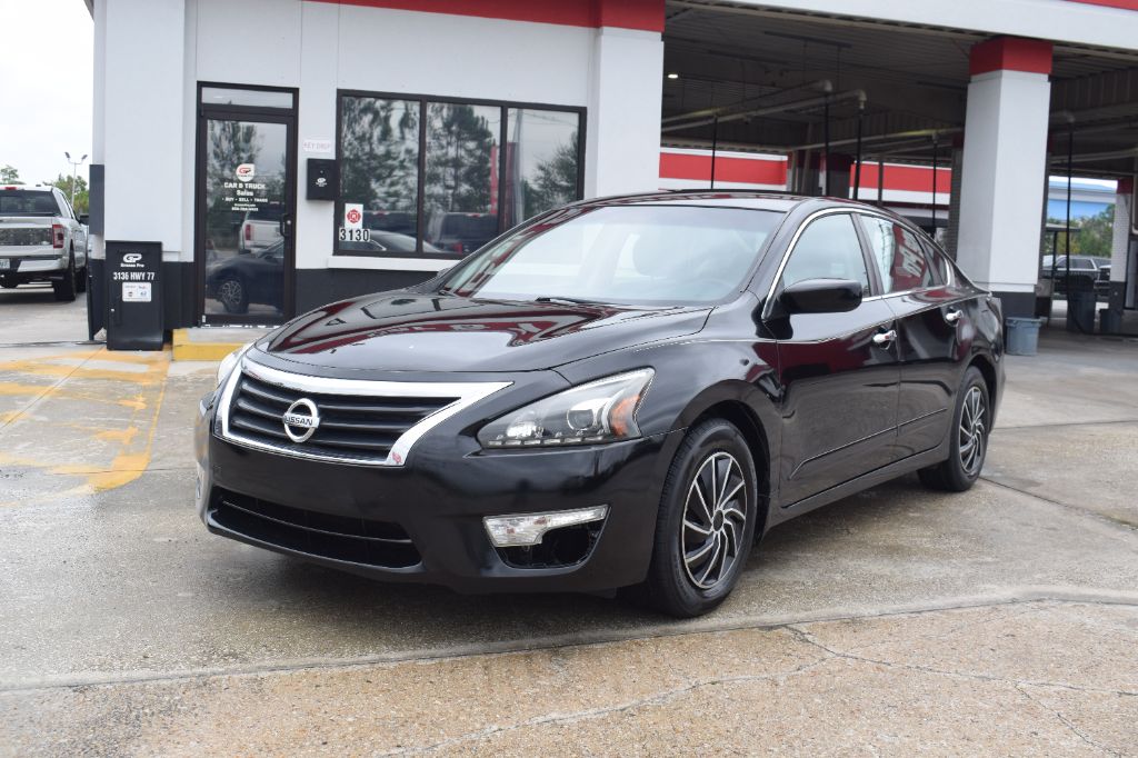 2014 Nissan Altima - $6,299