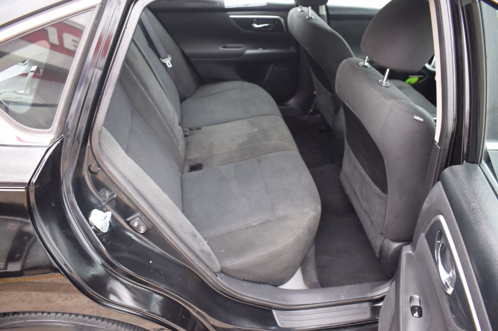 2014 Nissan Altima - $6,299