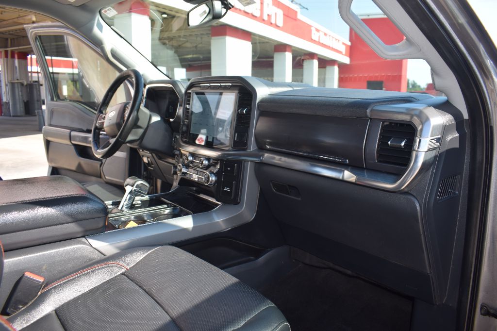 2022 Ford F-150 - $34,799