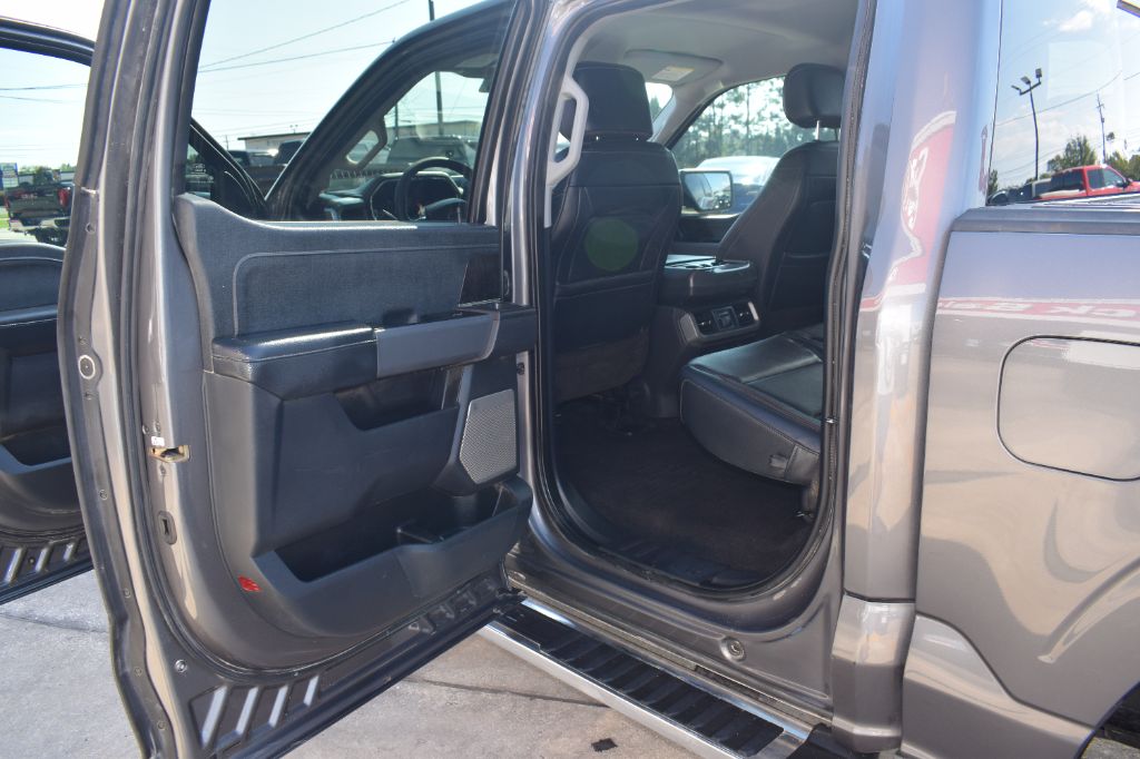2022 Ford F-150 - $34,799