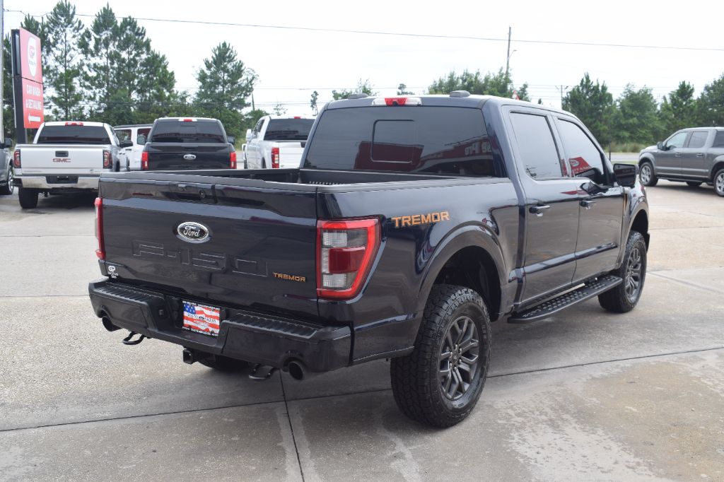 2022 Ford F-150 - $37,900