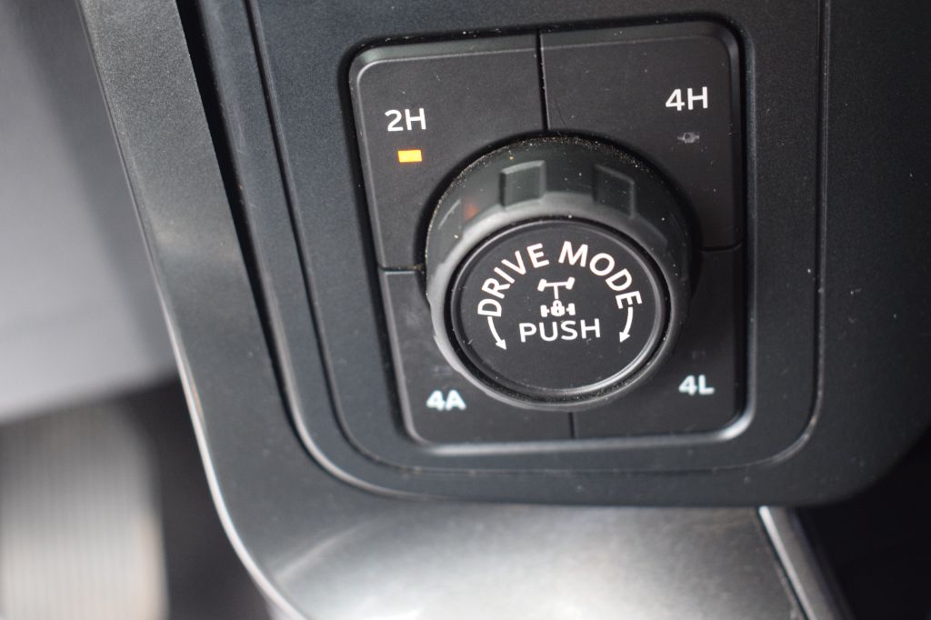 2022 Ford F-150 - $37,900
