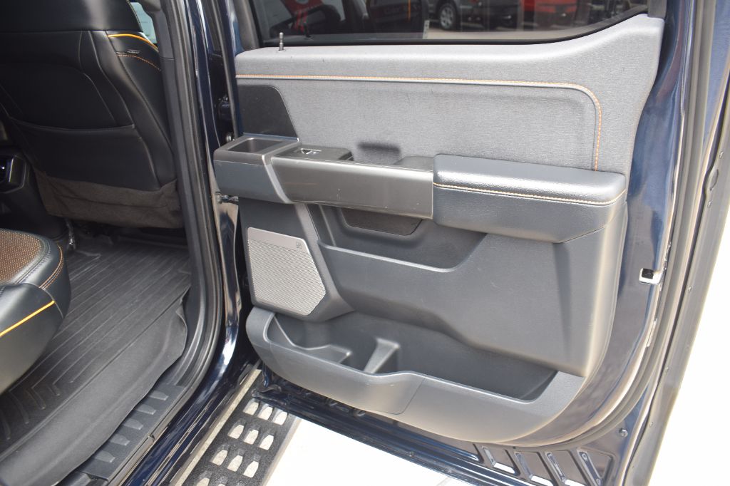 2022 Ford F-150 - $37,900