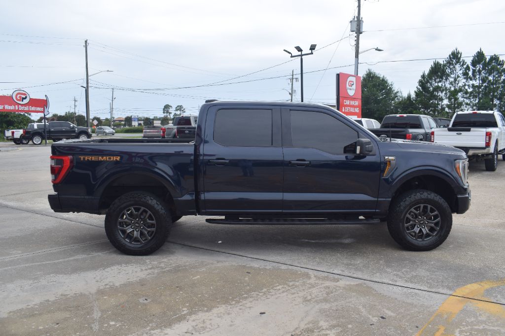 2022 Ford F-150 - $37,900