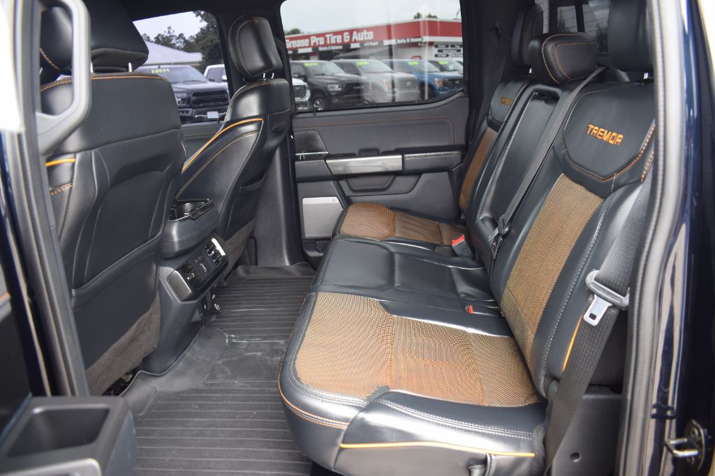 2022 Ford F-150 - $37,900