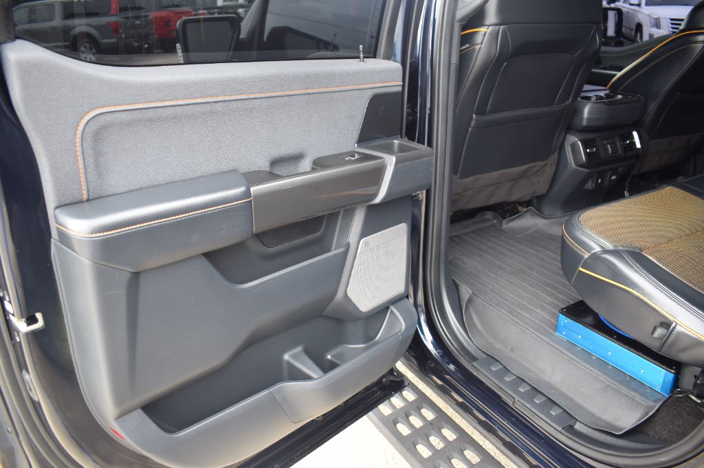 2022 Ford F-150 - $37,900
