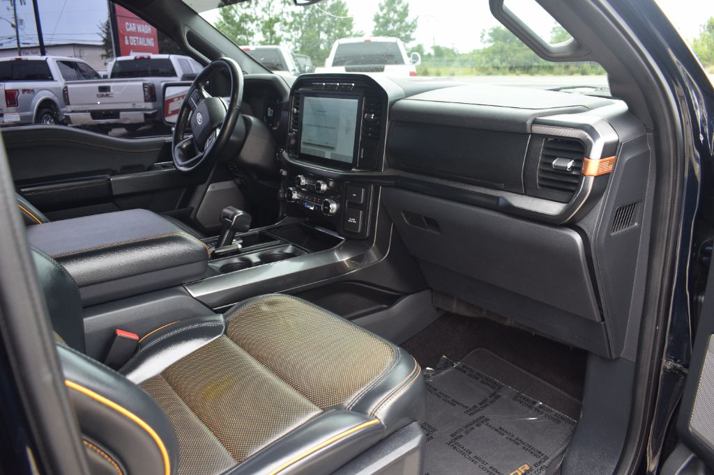 2022 Ford F-150 - $37,900