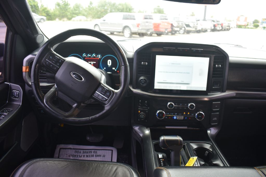 2022 Ford F-150 - $37,900