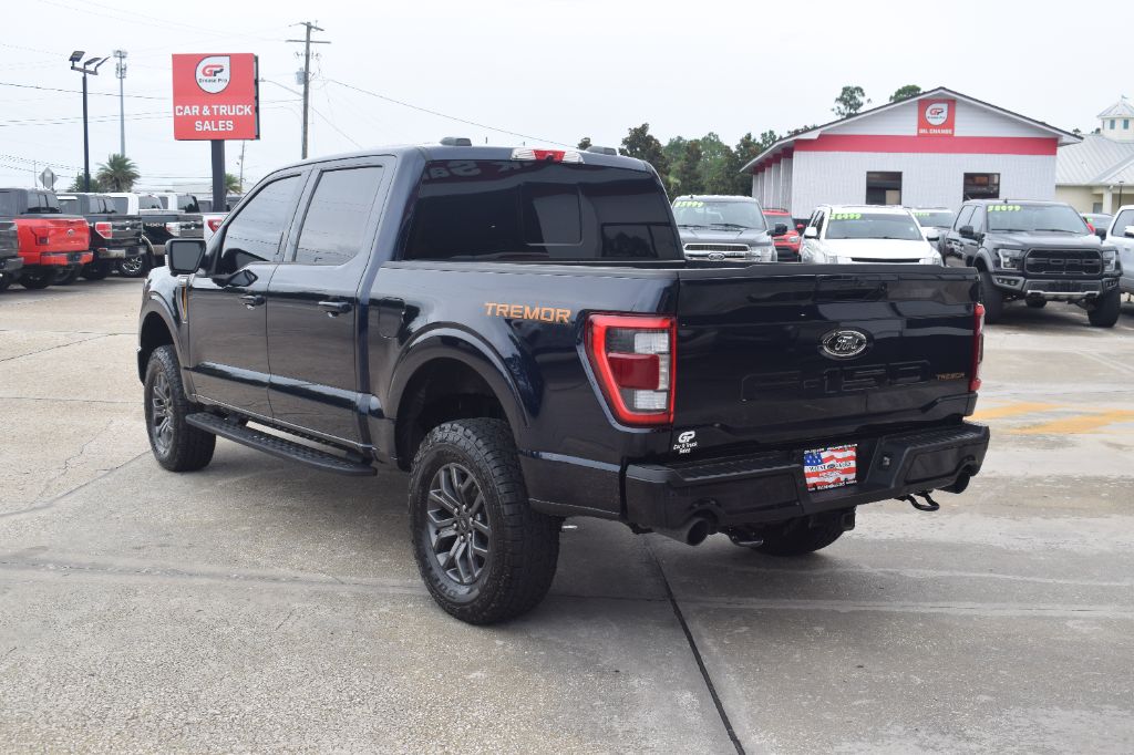 2022 Ford F-150 - $37,900