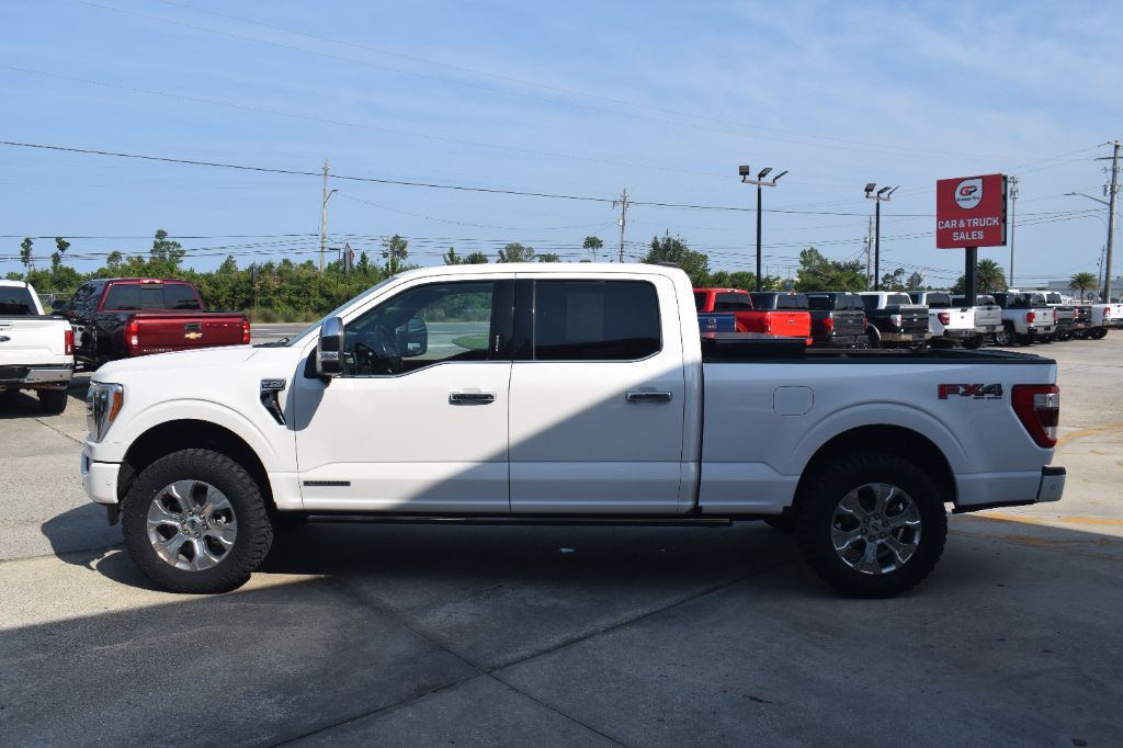 2022 Ford F-150 - $35,900