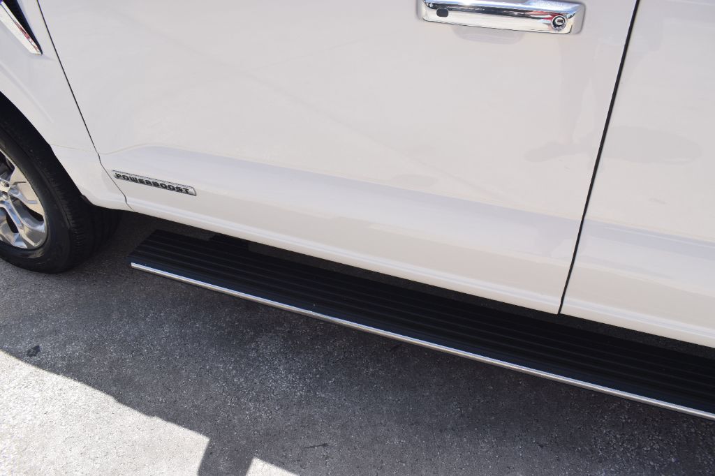 2022 Ford F-150 - $35,900