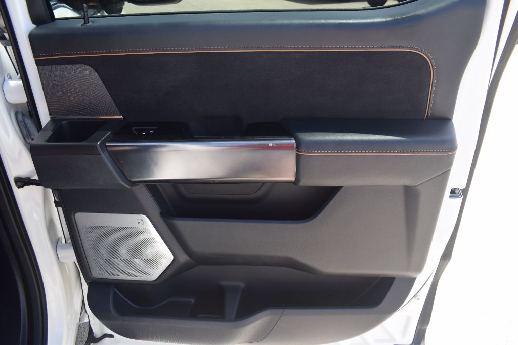 2022 Ford F-150 - $35,900