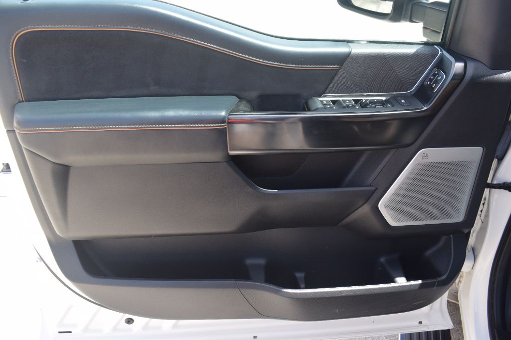 2022 Ford F-150 - $35,900