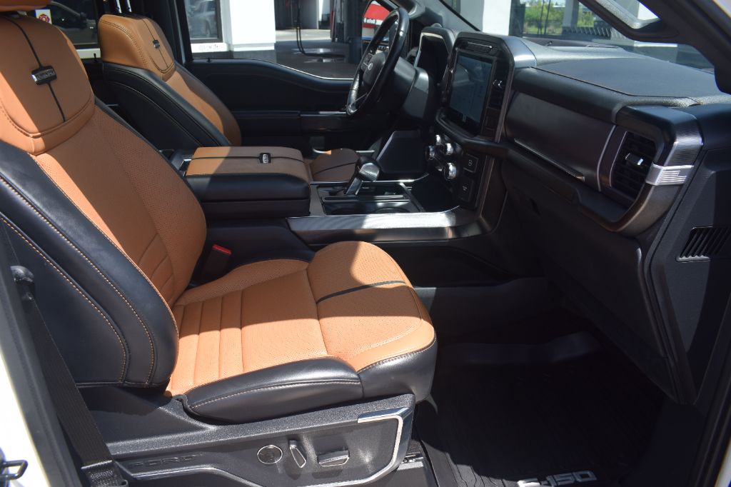 2022 Ford F-150 - $35,900