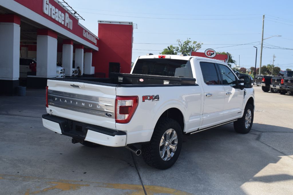 2022 Ford F-150 - $35,900