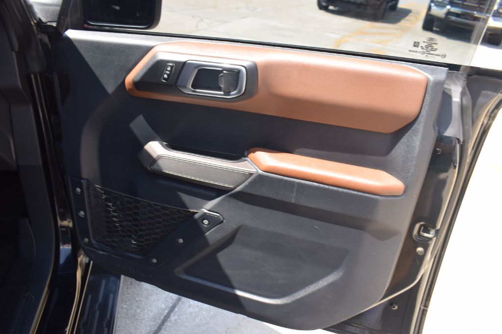 2022 Ford Bronco - $33,299