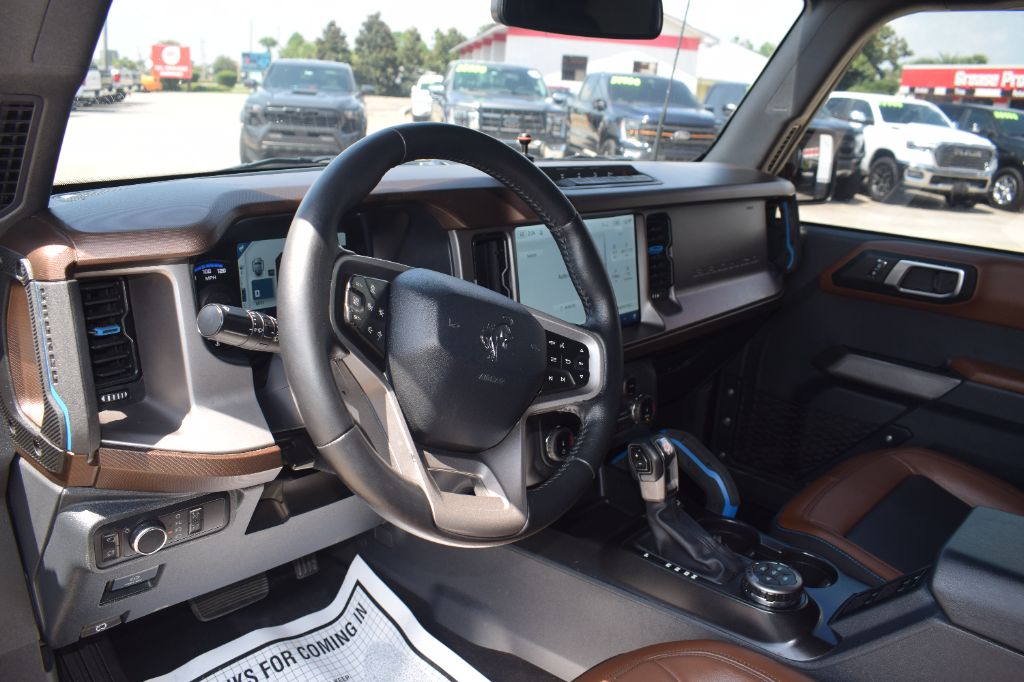 2022 Ford Bronco - $33,299