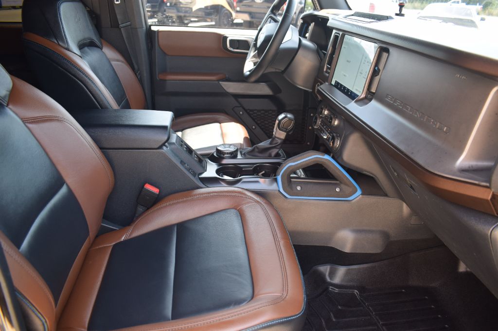 2022 Ford Bronco - $33,299