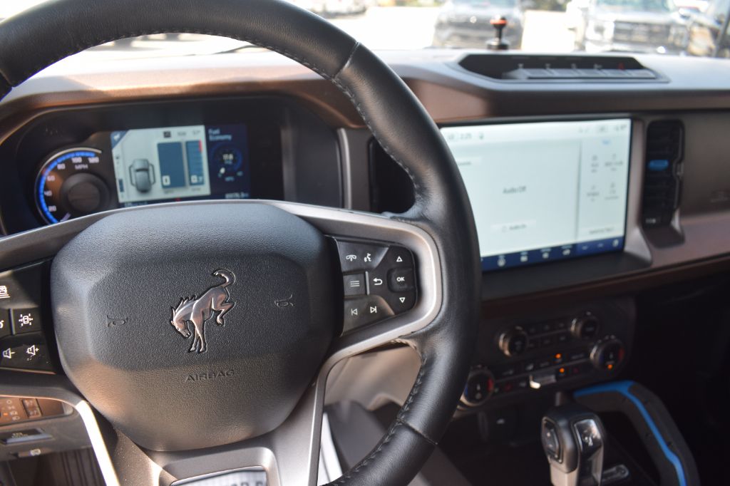 2022 Ford Bronco - $33,299