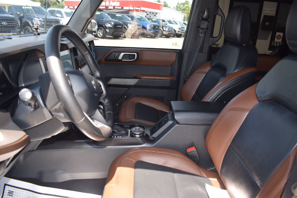2022 Ford Bronco - $33,299