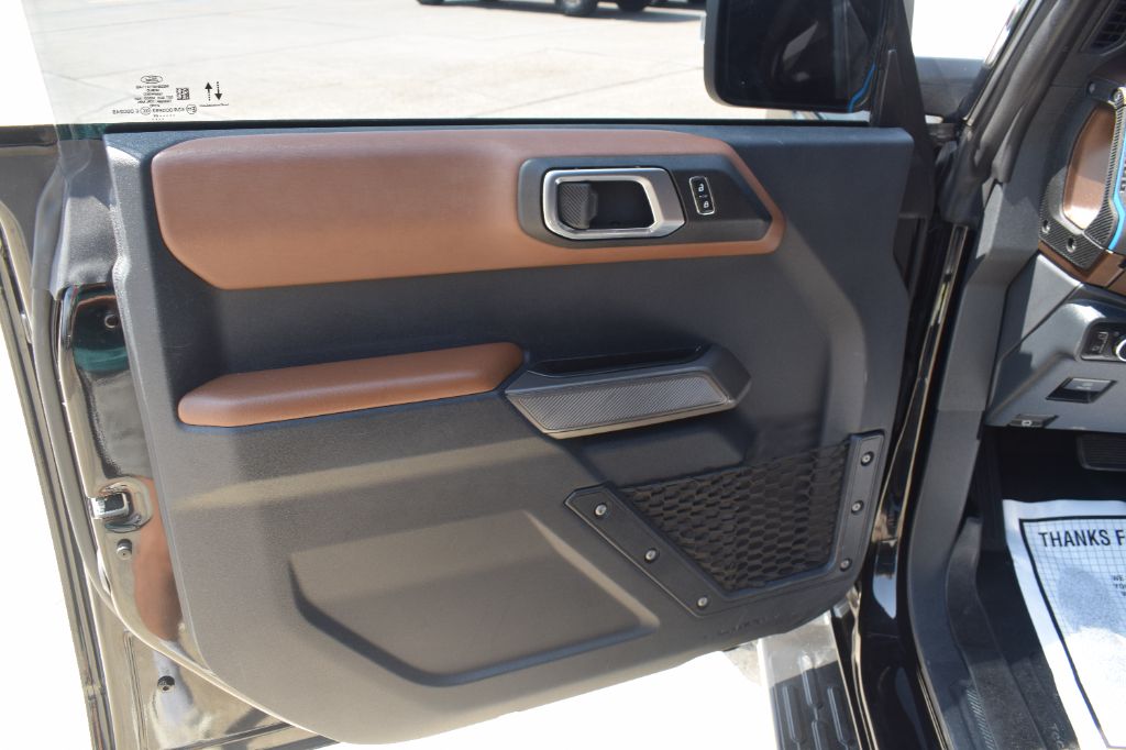 2022 Ford Bronco - $33,299