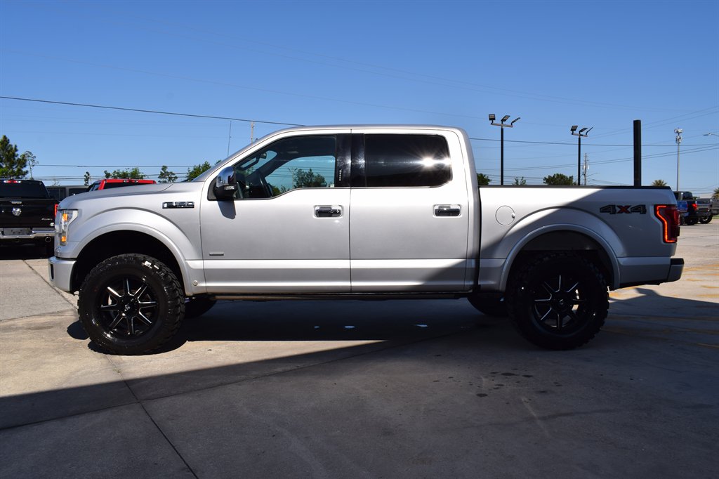 2015 Ford F150 Platinum photo