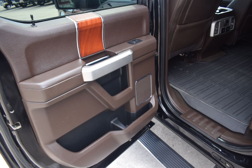 2020 Ford F-150 - $29,900