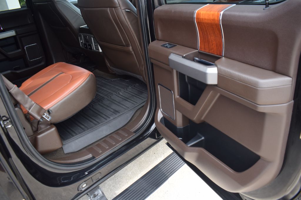 2020 Ford F-150 - $29,900