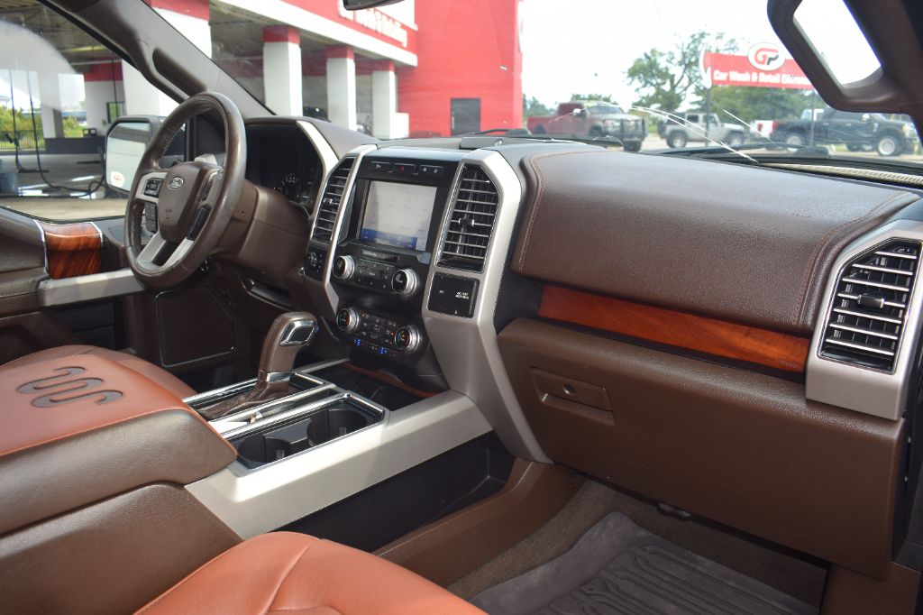 2020 Ford F-150 - $29,900