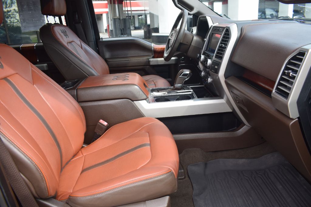 2020 Ford F-150 - $29,900