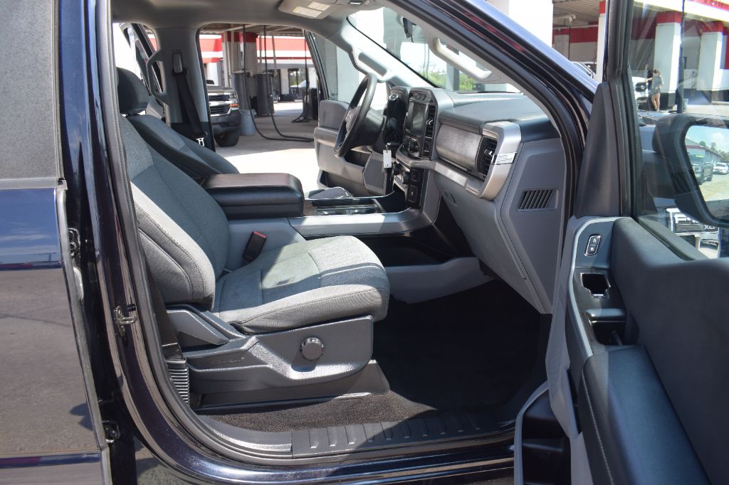 2021 Ford F-150 - $24,900