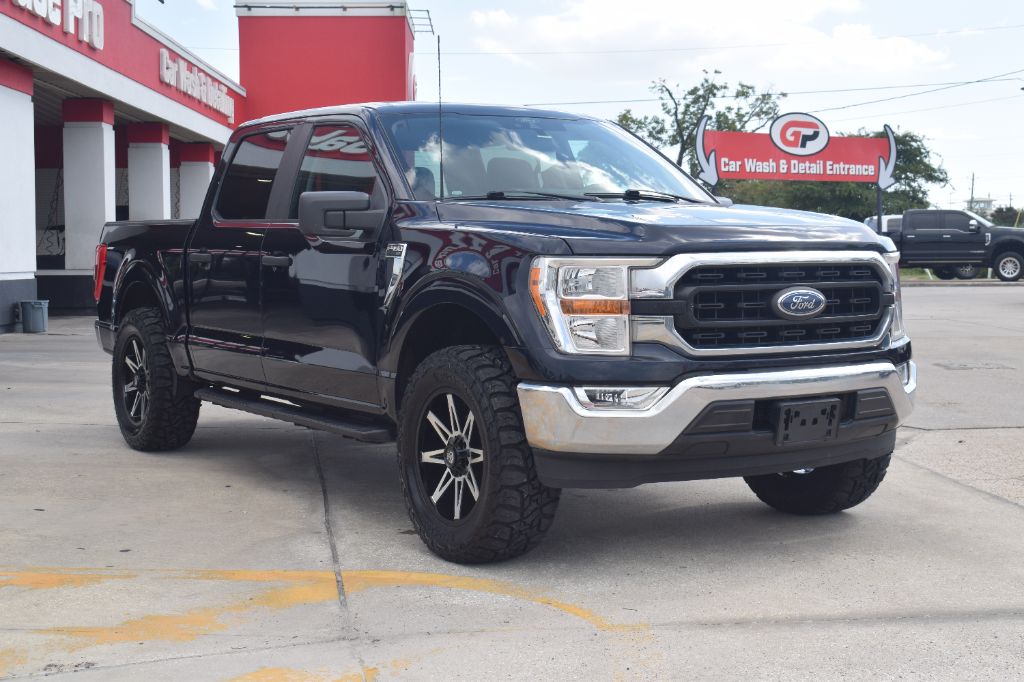 2021 Ford F-150 - $24,299