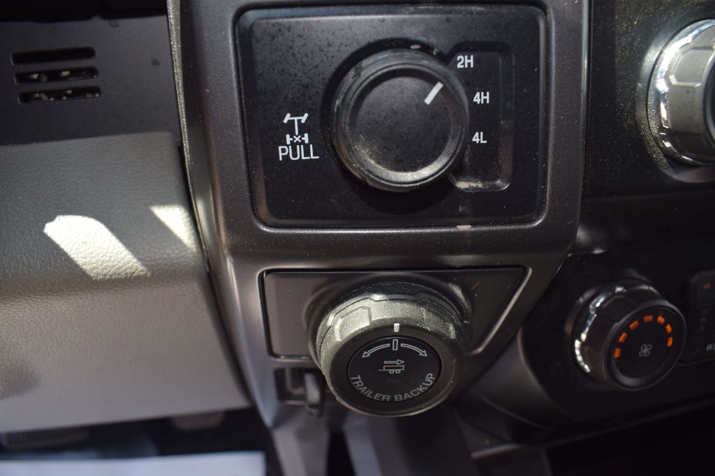 2020 Ford F-150 - $23,499