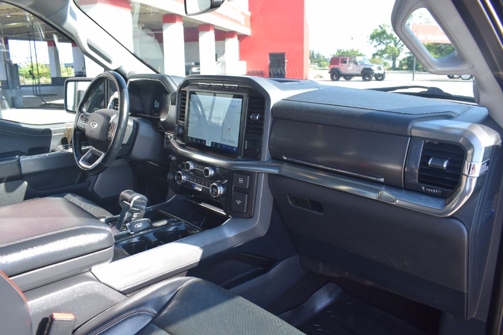 2021 Ford F-150 - $31,299