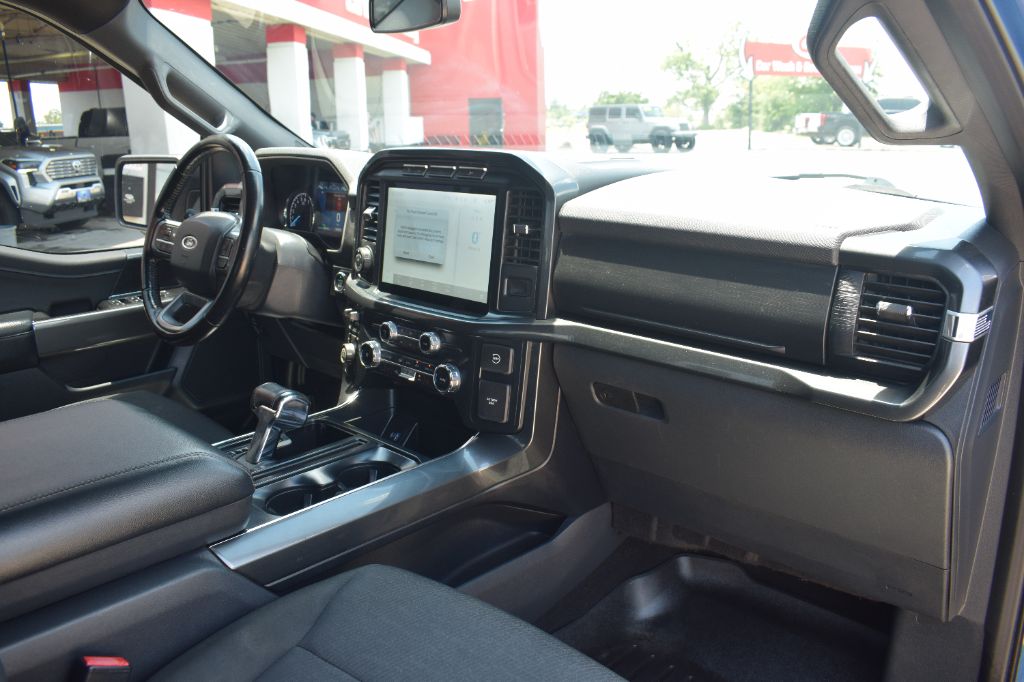 2022 Ford F-150 - $26,900
