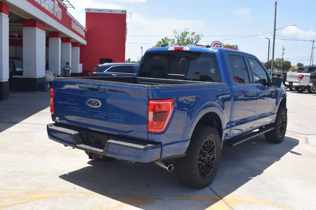 2022 Ford F-150 - $26,900